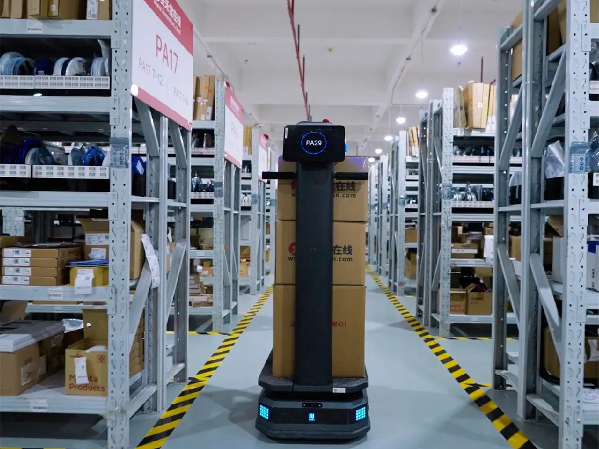 Smart warehouse